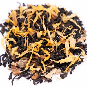 Vanilla Chai Black Tea / Loose Leaf Tea / Holiday Tea / Fall Flavored Tea / Spiced Tea / Holiday Chai Tea / Tea Gift