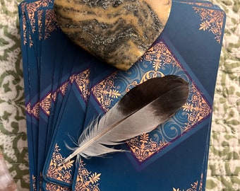 Single Card Oracle Reading: Guidance and Spiritual Insight