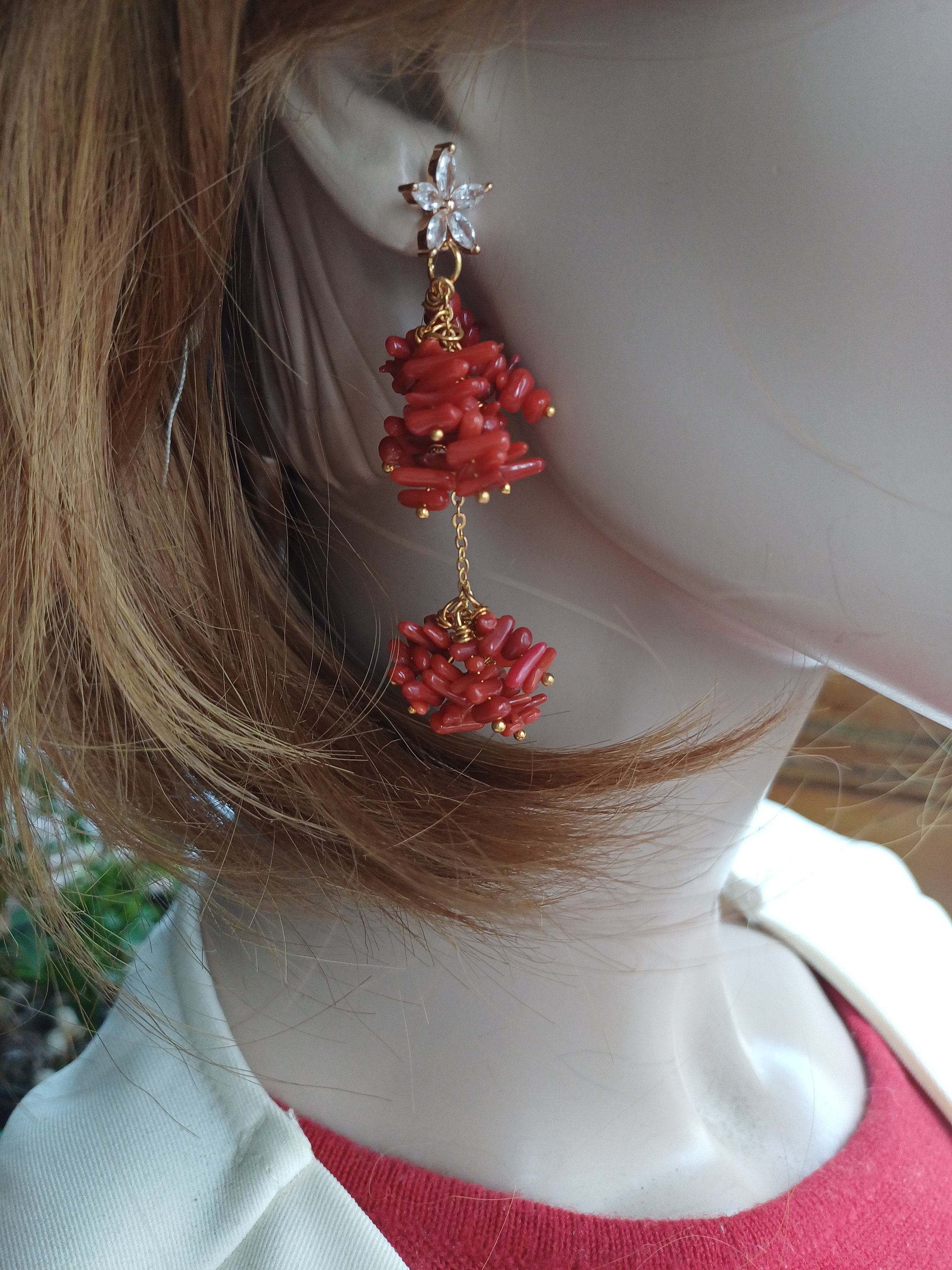 Pendientes Arito Con Baño De Oro Y Coral - MG Atelier