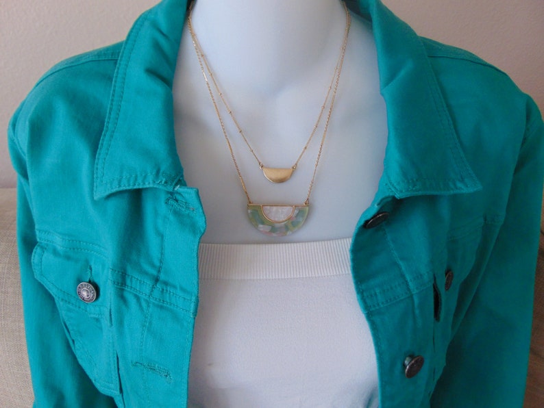 Gold Necklace Set Green Toned White Shell Necklace,Two Strand Necklaces For Layering Halfmoon Layered Necklace Set