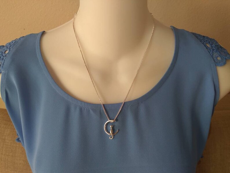 Cat on The Moon Necklace Cat Jewelry Cat Lovers Jewelry Minimalist Cat Jewelry Silver Cat Necklace Silver Cat On The Moon Pendant