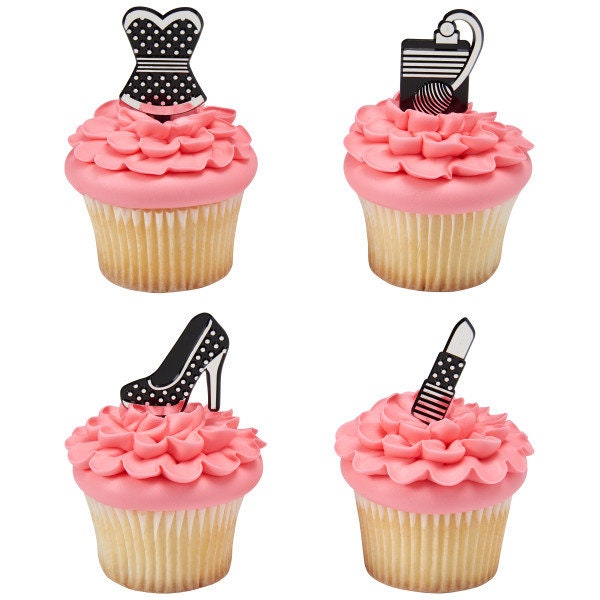 Coco Chanel Designer black Red white muffins, cupcakes  Chanel cake, Sweet  16 cupcakes, Chanel inspired party