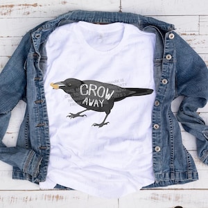 Crow T-Shirt Raven Tee Shirt Bird Lover Gift Crow T-Shirt Raven Tee Shirt Bird Lover Gift