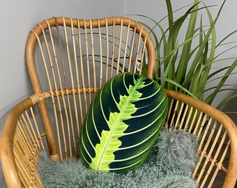 Maranta Lemon Lime pillow / maranta pillow / prayer plant / Maranta leuconeura / plant pillow / leaf pillow / maranta cushion