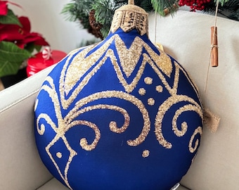 Decorative christmas cushion Blue bauble shape pillow large christmas ball pillow