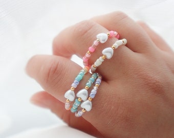 Bague perle, bague perle perlée, bague perle miyuki, bague extensible, perle blanche, bague faite main, bagues perles élastiques, bague perles coeur