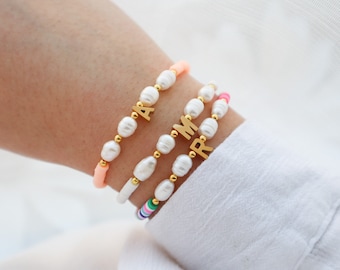 Sheishi Perlen Armband, Perlenarmband, Heishi Perlen, individuelle Armbänder, Goldarmband, dehnbares Armband