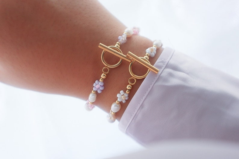 Flower Bracelet, Freshwater Pearls Bracelet, Flower Bead Bracelet. Daisy Bracelet, Beaded Bracelet image 2