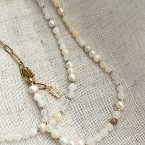 Collana di perle e zirconi, collana personalizzata, collana di perle, collana con lettere, collana personalizzata, collana di perle d'acqua dolce immagine 4
