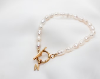 Freshwater Pearl Bracelet, Personalized Bracelet, Mini Initial Bracelet, Stylish Bracelet , Small Beaded Bracelet