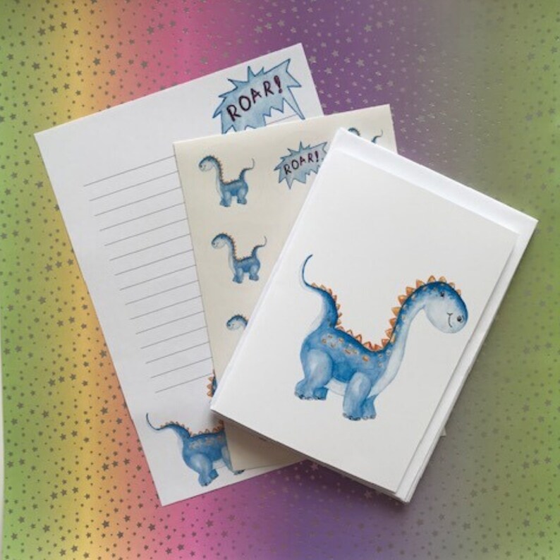 Paper and envelope set picture