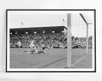 ヴィンテージサッカーゴールプリント：1963年オランダサッカーアート