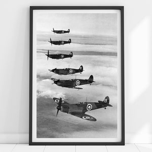 Vintage Plane Print, Spitfire Print, Airplane Wall Art, Aviation Wall Art, Plane Poster, WW2 Print, Aviation Decor, Spitfire Art, WWII Art