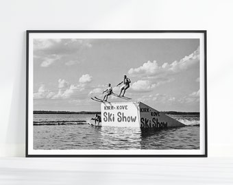 Vintage Water Skiing Print, Water Skiing Poster, Black and White, Lake Poster, Beach Art, Lake House Wall Art, Water Skiing Photo, Lake Art
