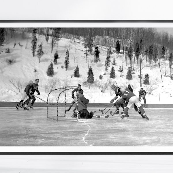 Vintage Hockey Print, Hockey Wall Art, Hockey Player Gifts, Hockey Decor, Ice Hockey Gifts, Teen Bedroom Prints, Black and White Art, Winter