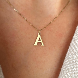 Personalisierte minimalistische Halskette mit Buchstaben | Initialen | Gravur | Namenskette | Gold | Silber | Geschenk für Sie und Ihn