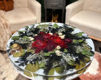 CUSTOM* Extra Large 24” Floral Epoxy Table ,Bouquet preservation,Wedding flower, resin side table with dried flowers, Resin Coffee Table