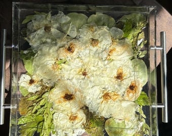 CUSTOM | Clear Rimmed Pressed or 3D Bouquet Serving Tray, Preserved Bouquet Resin Tray, Bouquet Preservation Tray,Flower Preservation Gift