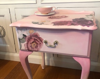 Revamped Queen Ann style bed side table