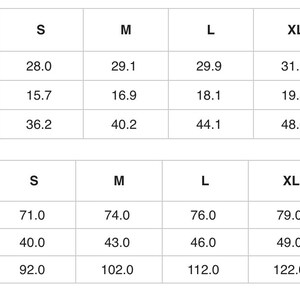 May include: Size chart for a t-shirt in inches and centimetres. The chart shows measurements for length, shoulder, and bust in sizes XS through 5XL.