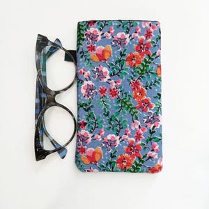 Cute Cherry Blossom Flowers Eyeglass case, Soft Sunglass case, soft padded pouch.  Free shipping!