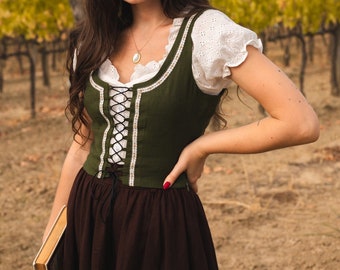 Cottagecore corset top, green bustier, folk style, medieval, renaissance romantic academia, dark academia, lace-up bodice, cottage outfit