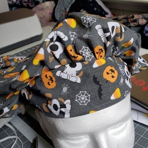 Halloween dog bouffant hat w toggle