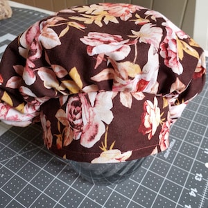 Brown Floral Bouffant Hat w buttons n toggle
