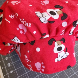 Dog valentine bouffant w toggle