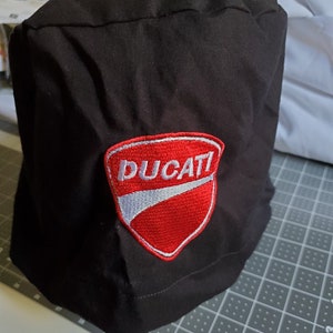 Ducati skrubbhatt -- blandade varianter