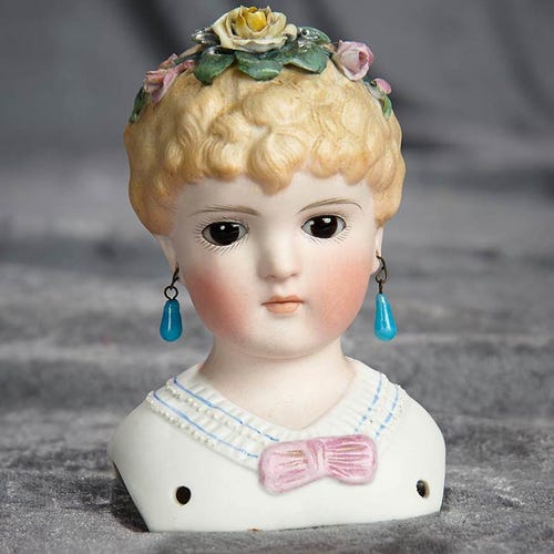 Perruque Ancienne Pour Poupée De Collection – Vintage