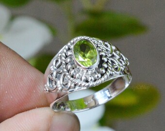 Natuurlijke Peridootring | Echte Peridot 5x7 mm ovale edelsteen zilveren ring | Edelsteenring | Peridot sieraden | Peridot sieraden | Groene ring