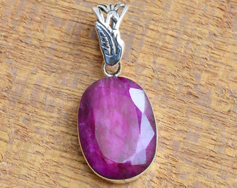 Natural Pink Ruby Pendant, 925 Sterling Silver Jewelry , Ruby 18x25mm Oval Faceted Gemstone Pendant, Boho Pendant, Ruby Necklace Pendant