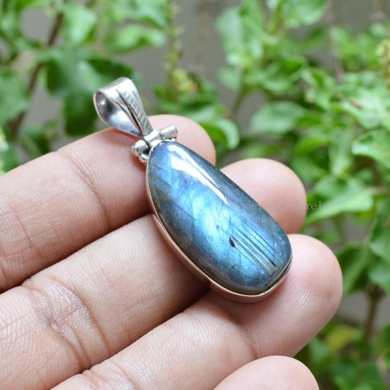 Blue Fire Labradorite Pendant 925 Sterling Silver Jewellery