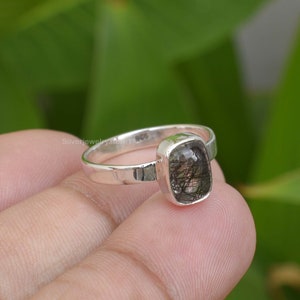 Schwarzer Rutilquarz Ring: Handgemachter Sterling Silber Kissen Edelstein, Größe 7