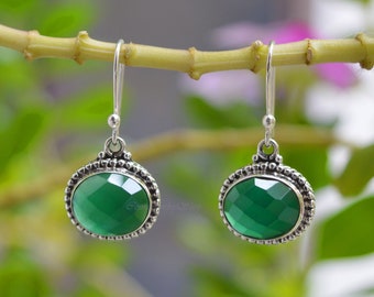 Round Minimalist Gemstone Earrings 925 Sterling Silver Handmade Earrings Green Onyx Studs Earrings Women Stud Earrings Length: 1.5 CM