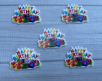 5 Happy Birthday Planar Kunstharz Cabochons (29 mm x 41 mm)