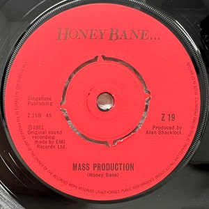 Honey Bane Vinyl 7 Record Baby Love Genre Rock Pop Gift Vintage Music Collection English Singer image 4