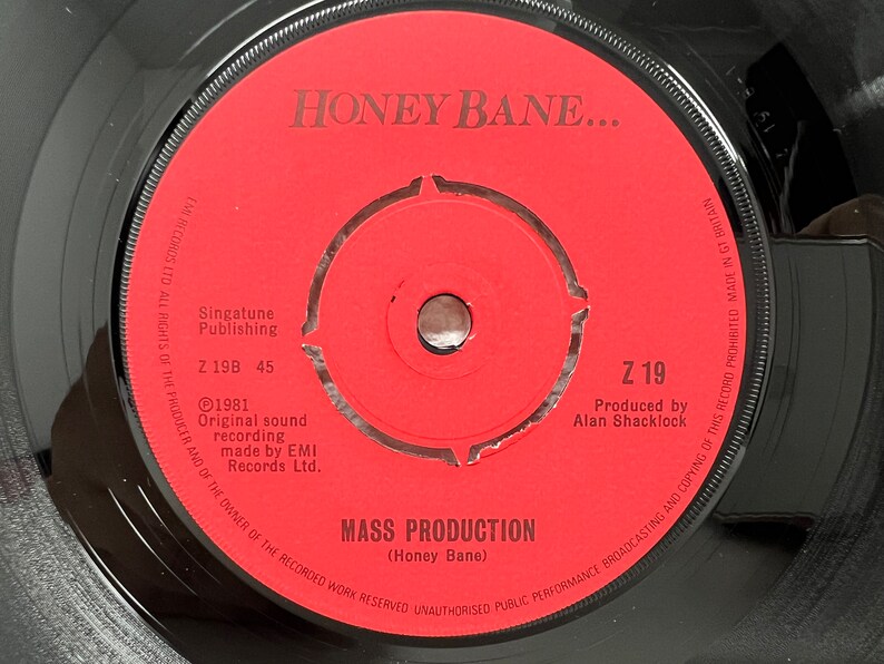 Honey Bane Vinyl 7 Record Baby Love Genre Rock Pop Gift Vintage Music Collection English Singer image 4