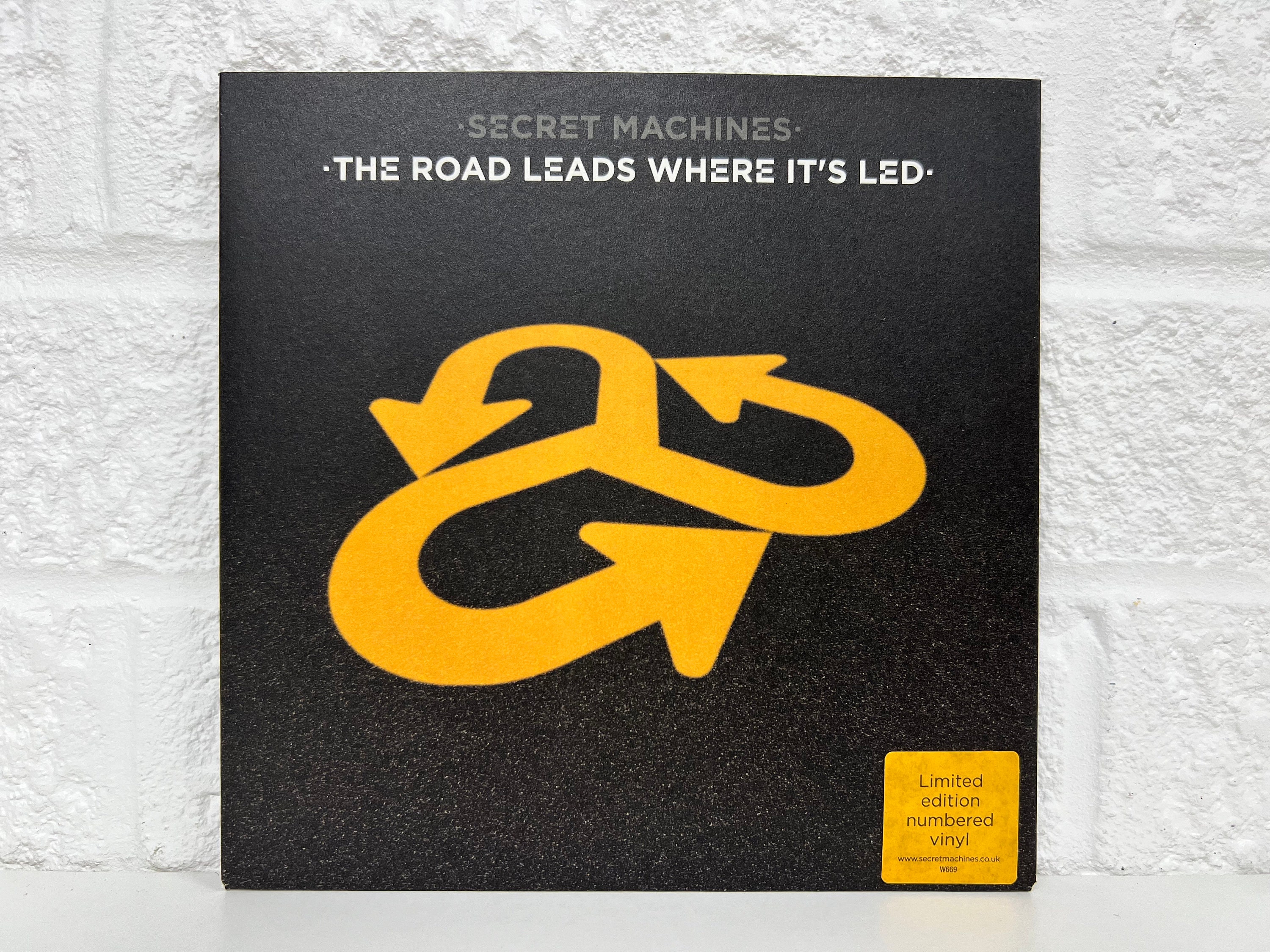 【中古】 Road Leads Where It’s Led 1 シークレット・マシーンズ Secret Machines - The Road Leads Where It's Led - YouTube