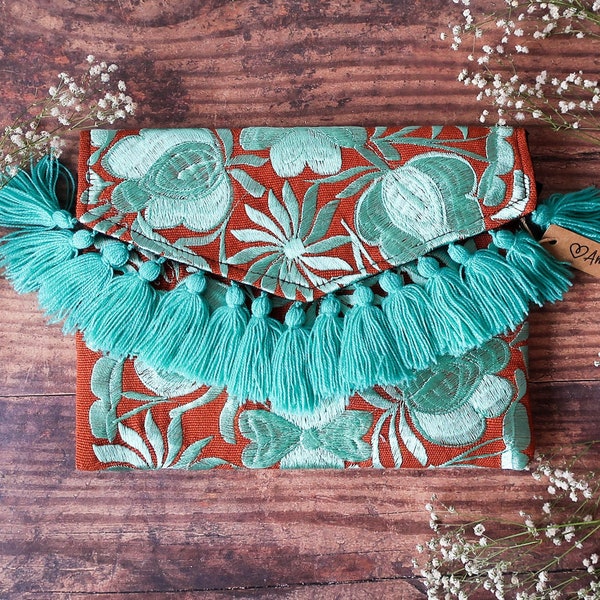 Bohemian Embroidered Handbag, Mexican Clutch, Huipil Purse, Ethnic Clutch Bag, Floral Boho Clutch, Mothers day gift, Cinco de Mayo
