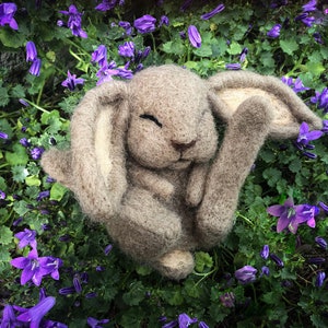 Needle felted Sleeping Bunny, Little Bunny OOAK, Bunny photo prop ...
