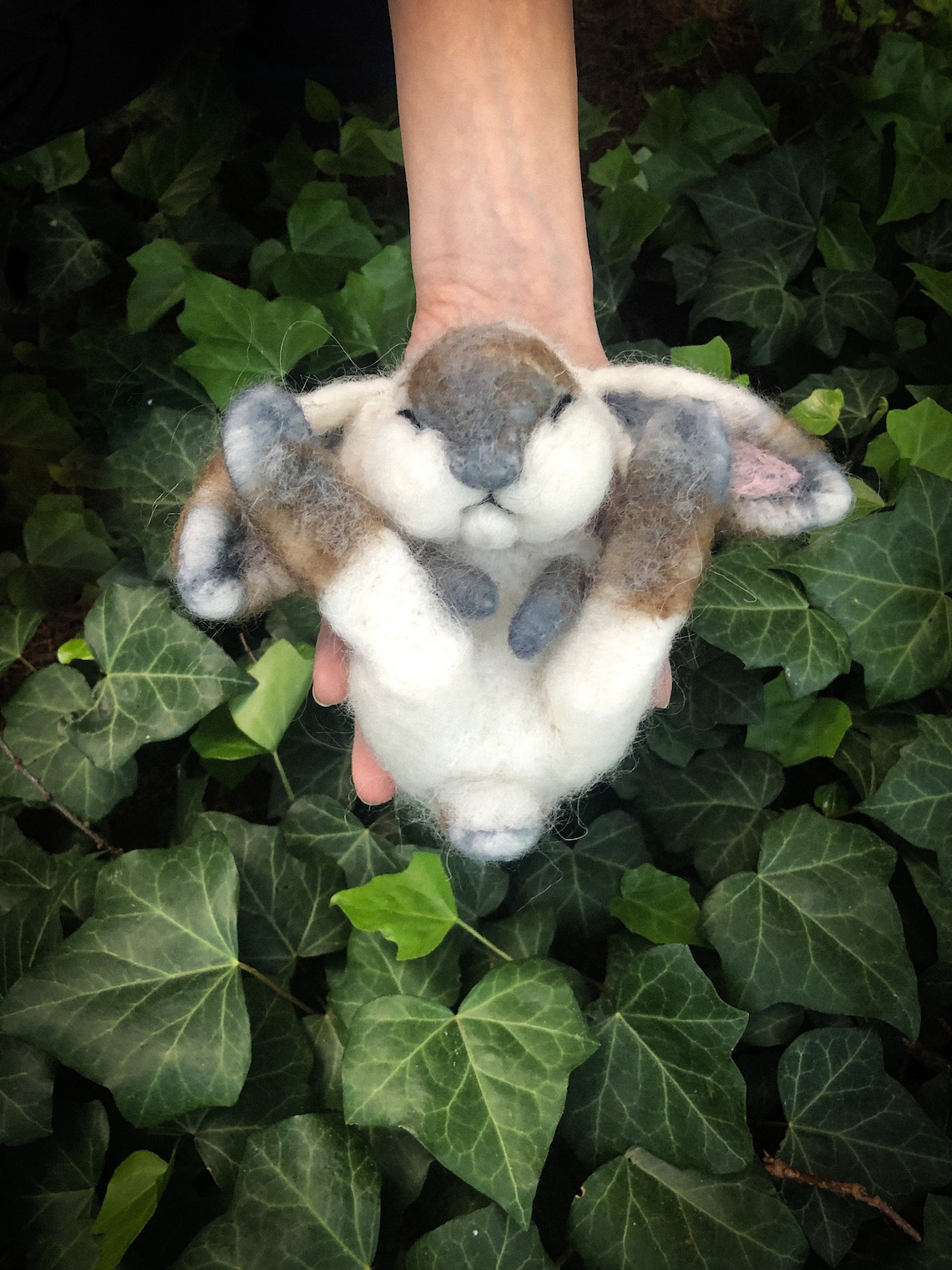 Needle felted Sleeping Bunny Little Bunny OOAK Bunny photo - Etsy Polska