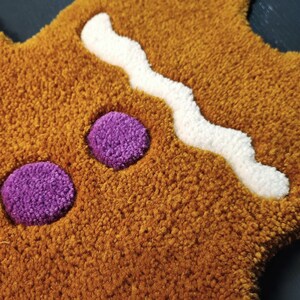 Tufted Gingerbread Man Rug - Handmade Tufted Rug, Floor Rug ...