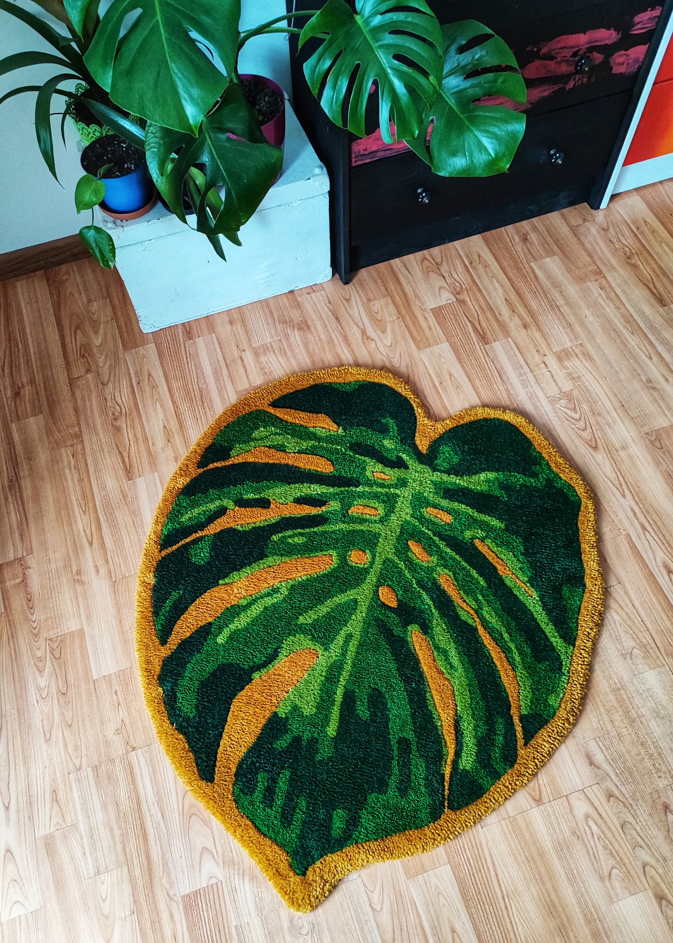 Handmade Tufted Rug - Monstera Deliciosa Leaf Rug, Houseplant Inspired ...