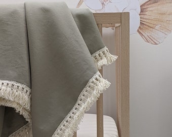 Faux Fur Blanket for baby and linen children (garnish with fringe) - CHARLES