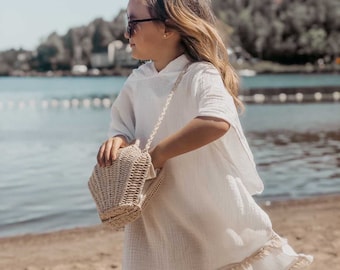 Poncho for children in white muslin