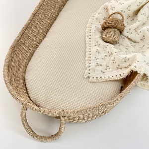 Cover and/or interior cushion for wicker changing basket - BEIGE