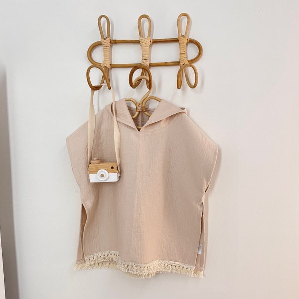 Poncho pour enfant en coton rose très pâle