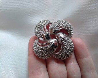 Vintage Trifari Silver Tone Swirl Brooch